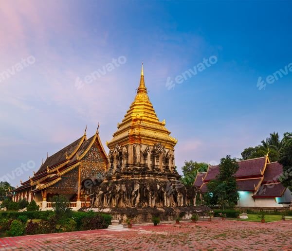 Découvrez le mystère du wat chedi luang à chiang mai